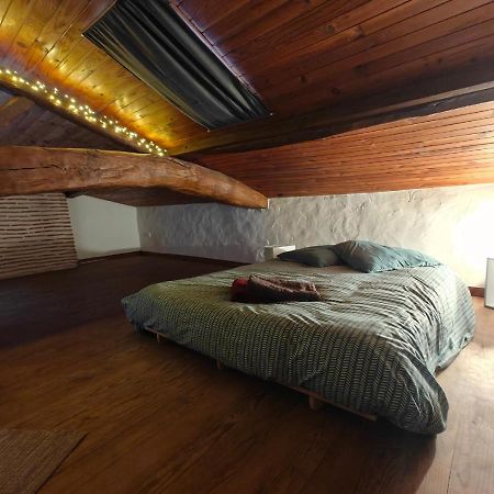 Logement Entier Style Chalet - 1 A 5 Pers - Langon  Extérieur photo