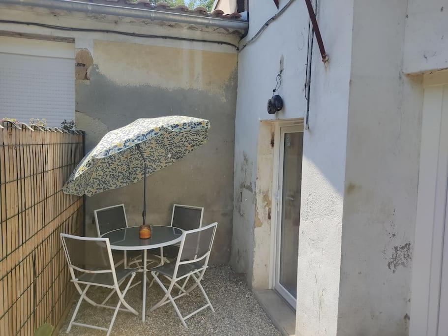 Logement Entier Style Chalet - 1 A 5 Pers - Langon  Extérieur photo
